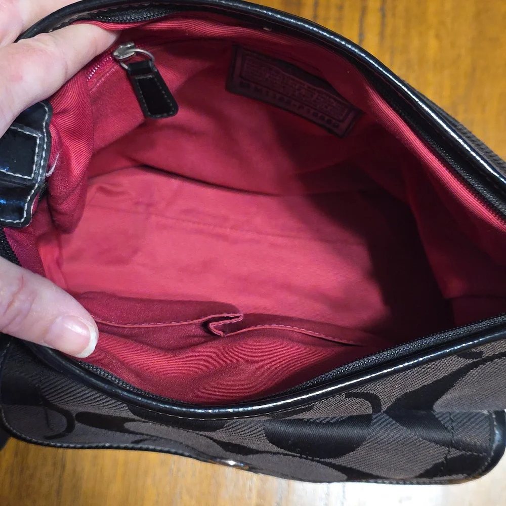 Coach Kyra Signature Jacquard Canvas With Daisy Hang Tag - Picture 12 of 16